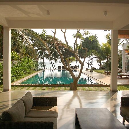 Roman Beach Hotel Хиккадува Экстерьер фото