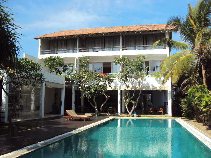 Roman Beach Hotel Хиккадува Экстерьер фото